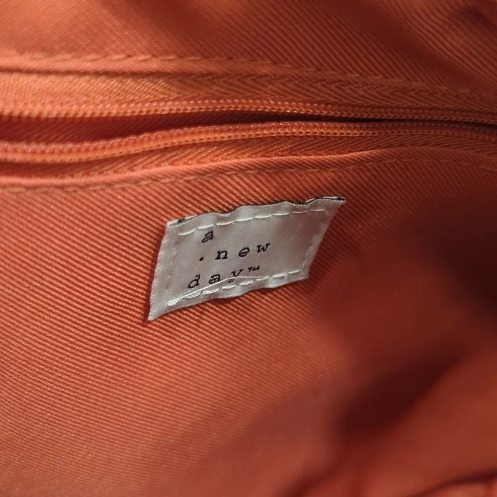 a new day Woven Hobo Shoulder Bag in Coral Orange - Picture 5 of 10
